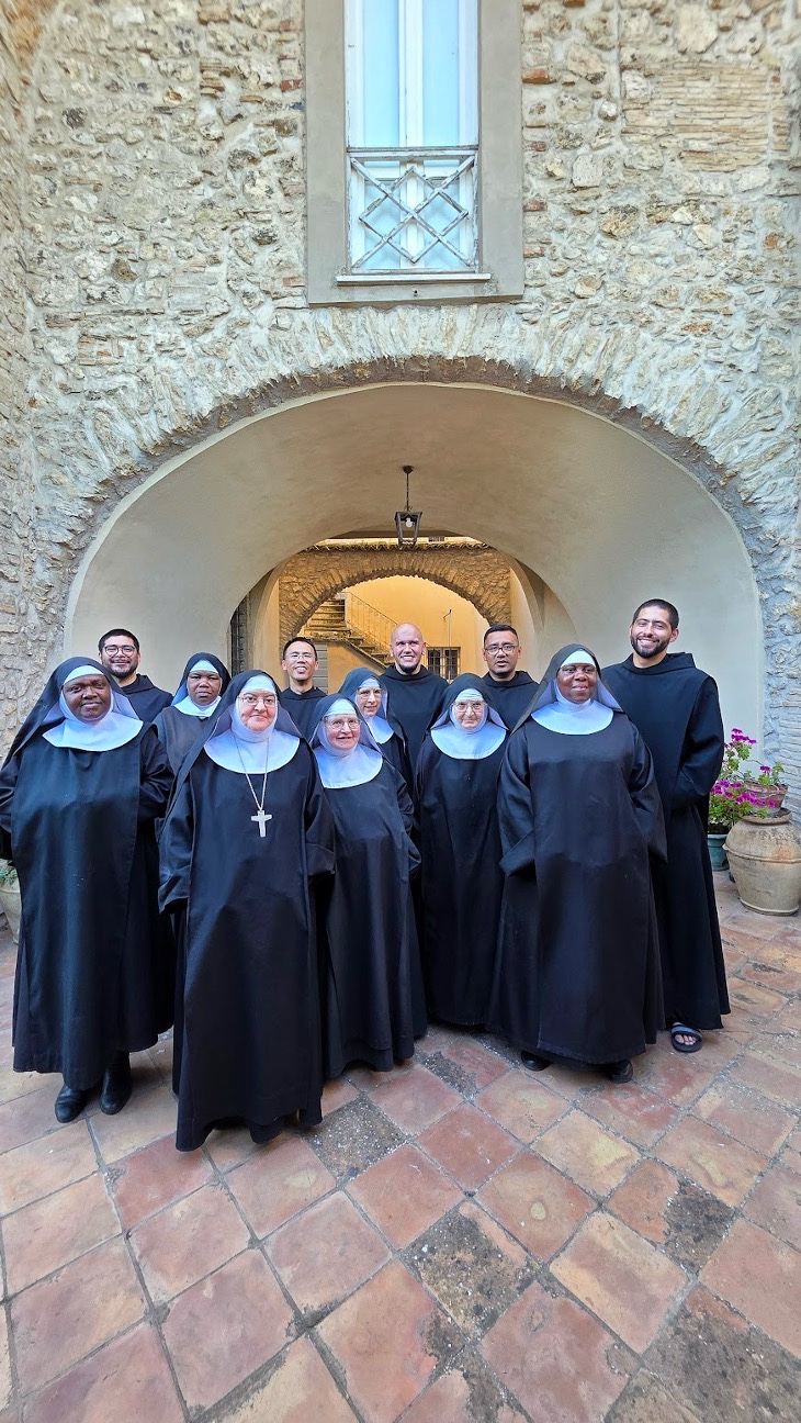 Monks with sisters of Santa Maria Dei Franconi